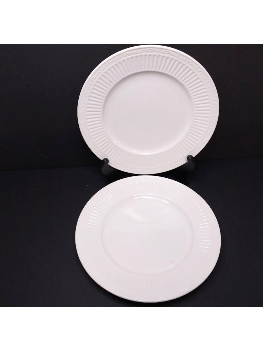 Mikasa Italian Countryside 8" Lunch Plates Set Of 2 Stoneware White Fluted DD900